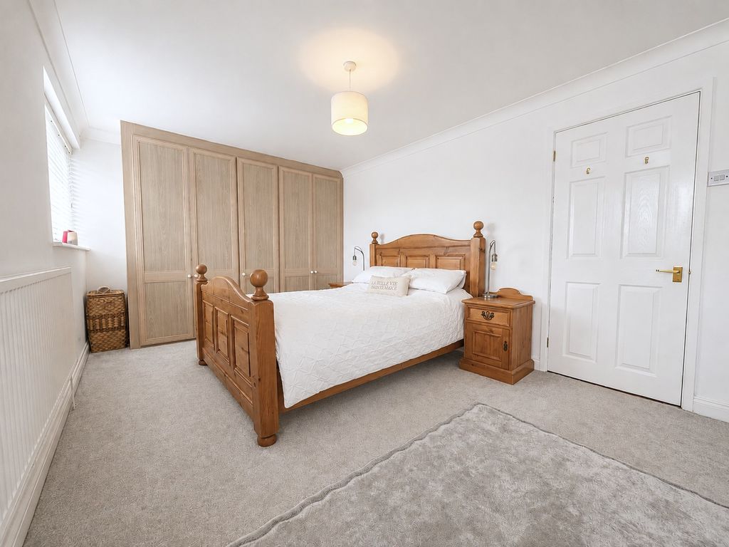 Woodside Avenue Flackwell Heath